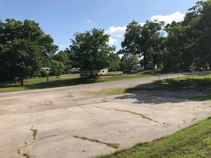 Lake Valley RV Park Picture 10