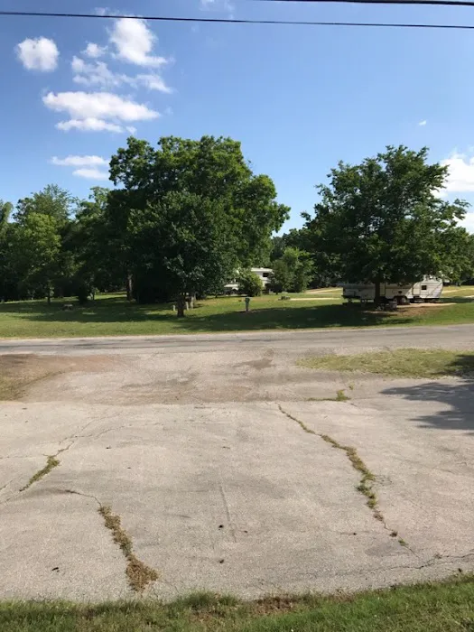 Lake Valley RV Park Picture 9