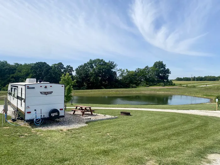 Lazy Dayz Campground Picture 9