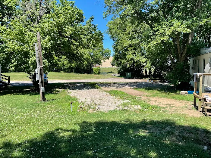 East Side RV and Mobile Home Park Picture 2