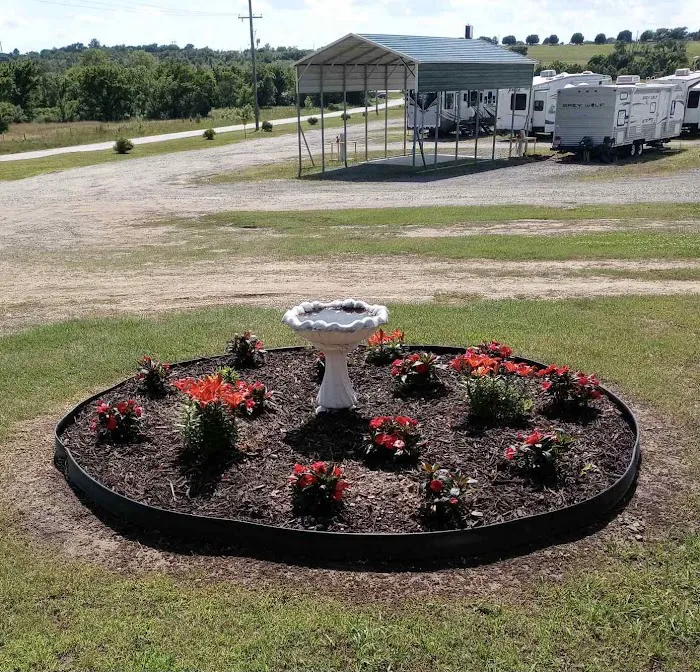 HWY 75 RV PARK & STORAGE Picture 5