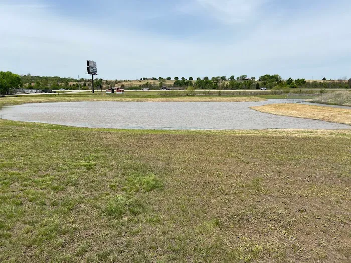 HWY 75 RV PARK & STORAGE Picture 6