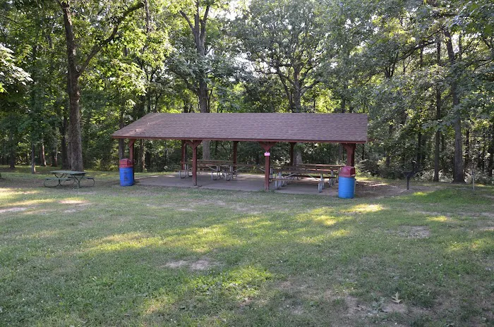 Lake Lou Yaeger Campground Picture 7
