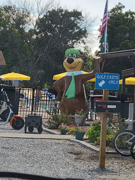 Yogi Bear’s Jellystone Park at Rustic Acres Picture 10