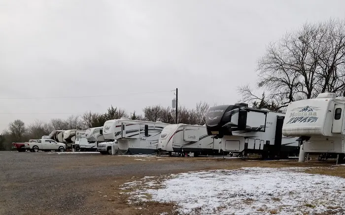 Happy trails rv park Picture 2