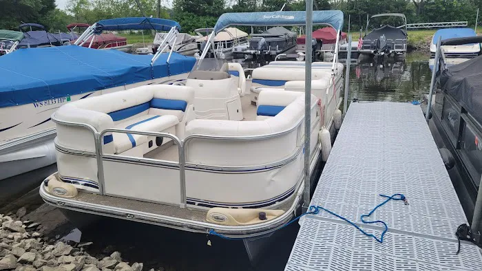Aqua-Holics Marina and campground LLC Picture 1