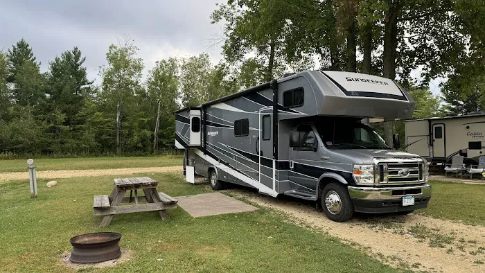 Woods Edge Campground Picture 8