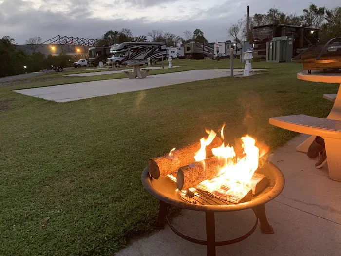 Naval Air Station Belle Chasse RV Park Picture 1