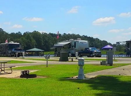 Natalbany Creek Campground and RV Park