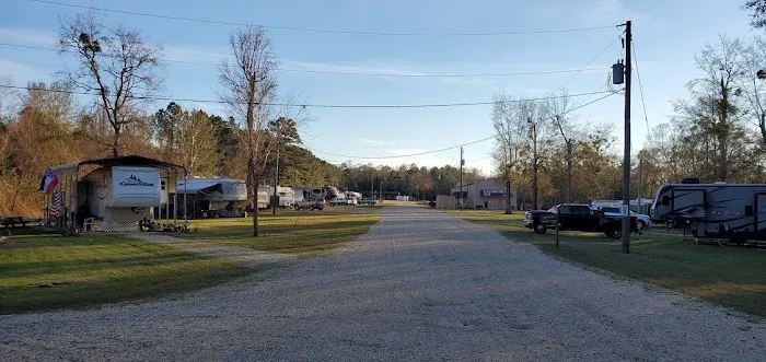 Mill Creek Camp Ground and Secure RV/ Boat Storage Picture 2