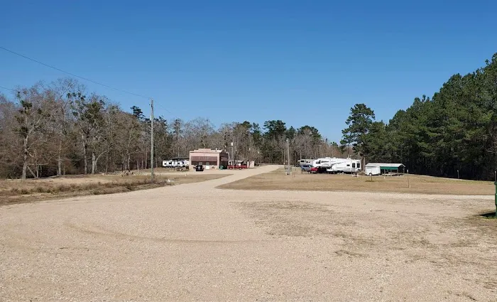 Mill Creek Camp Ground and Secure RV/ Boat Storage Picture 4