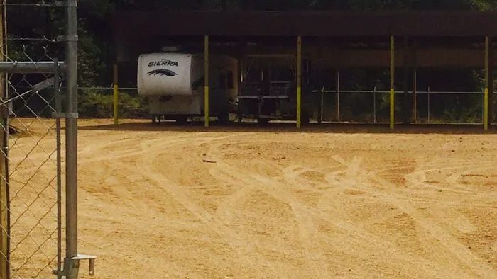 Mill Creek Camp Ground and Secure RV/ Boat Storage Picture 10