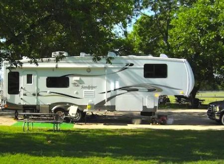 Eagle Nest RV Park