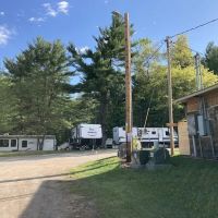 Iola Pines Campground ico