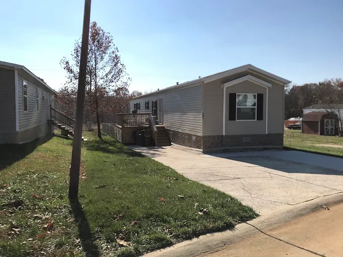 Red Hawk Estates MHC Picture 9
