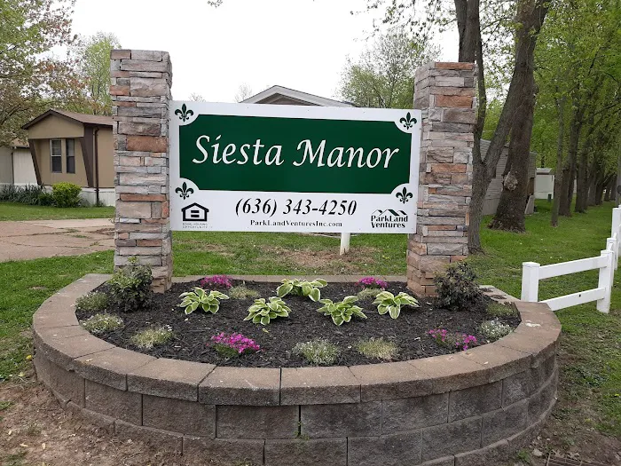 Siesta Manor Picture 4