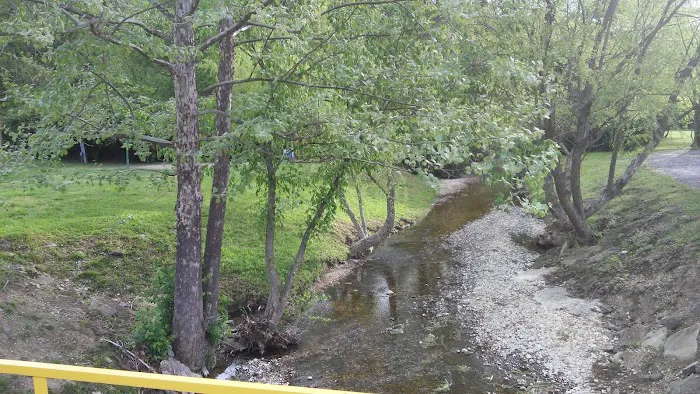 Greenfield Manor Picture 9
