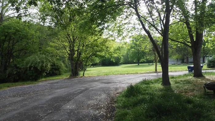 Greenfield Manor Picture 6