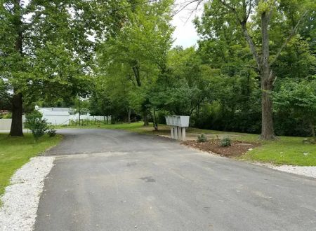 Romaine Commons