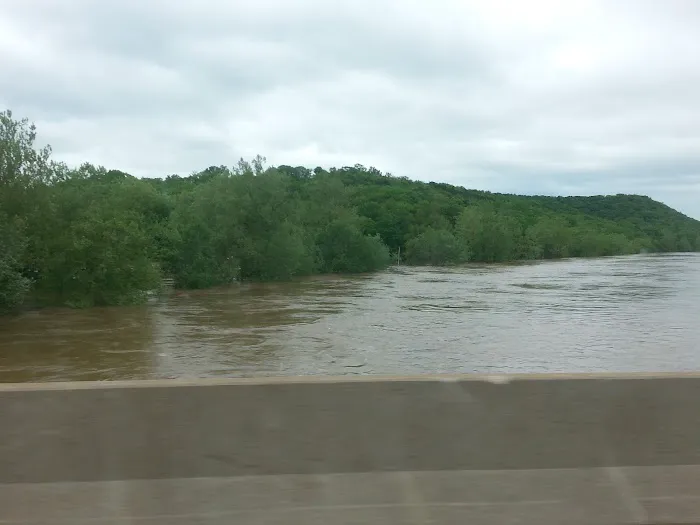 Belleville RV & Mobile Home Park Picture 9