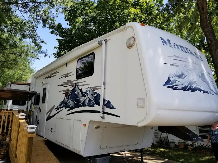 Belleville RV & Mobile Home Park Picture 1