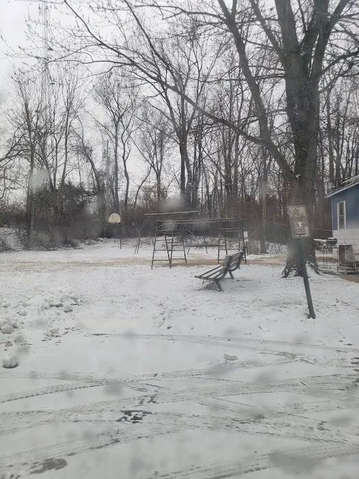 Marquette RV & Mobile Home Park Picture 8