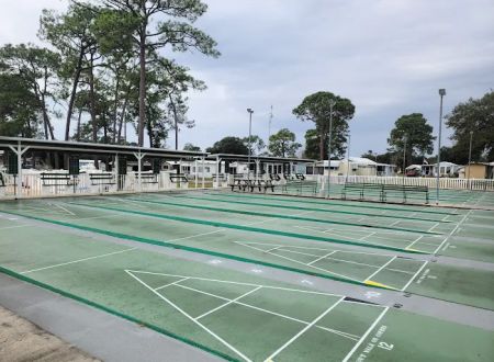 Encore Clerbrook RV & Golf Resort