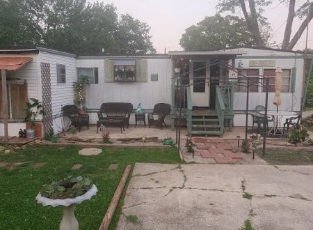 Twin Gables Mobile Home Comm