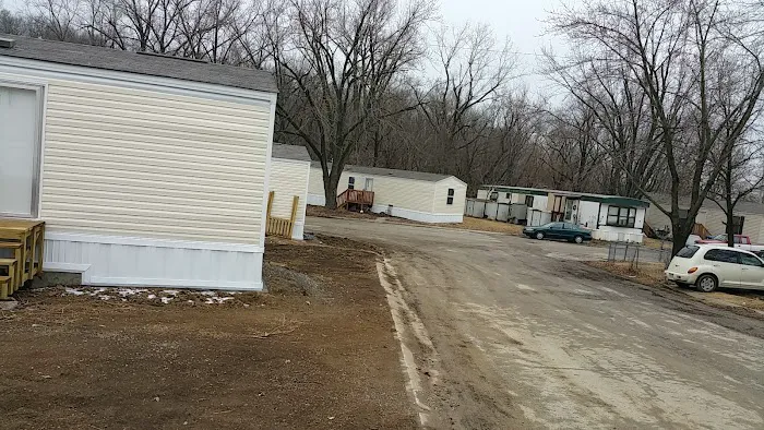 Blue Ridge Mobile Home Community Picture 5