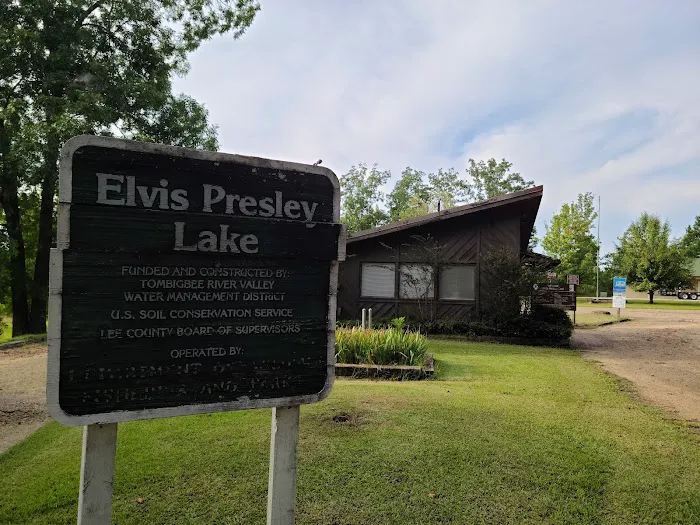 Excelsior Manor Mobile Home Pk Picture 5