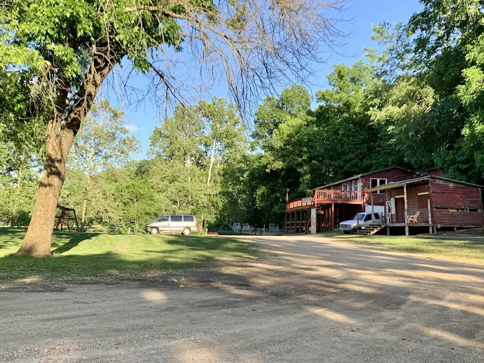 Garrisons River Resort Picture 5