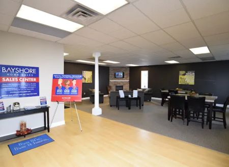 River Oaks Manufactured Home Community