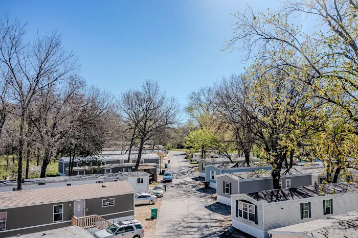 Carroll Creek Mobile Home Park Picture 10