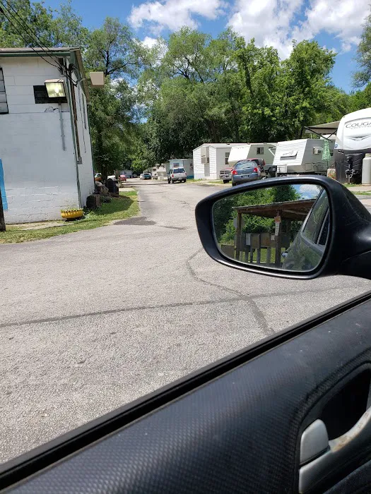 Carroll Creek Mobile Home Park Picture 9