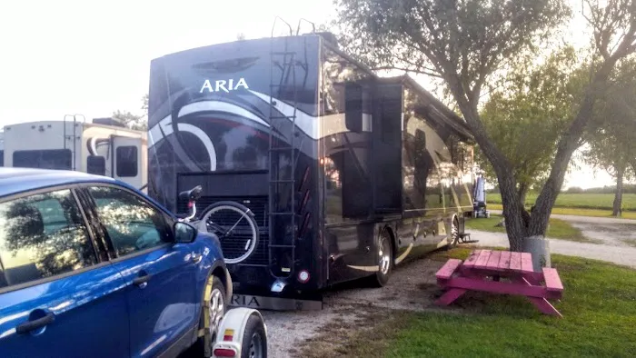 Crossroads RV Park & Propane Refill Picture 3