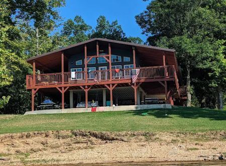Rocky River Resort