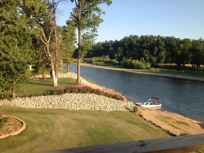Eagle Creek Ranch and Campground Picture 1