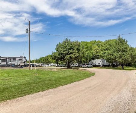 Happy Joy Acres - RV Park & Campground