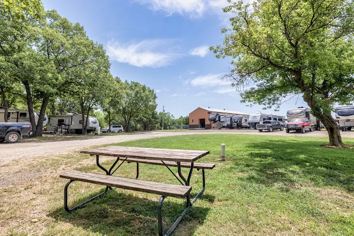 Happy Joy Acres - RV Park & Campground Picture 2