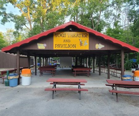 Door County Jellystone Park in Sturgeon Bay