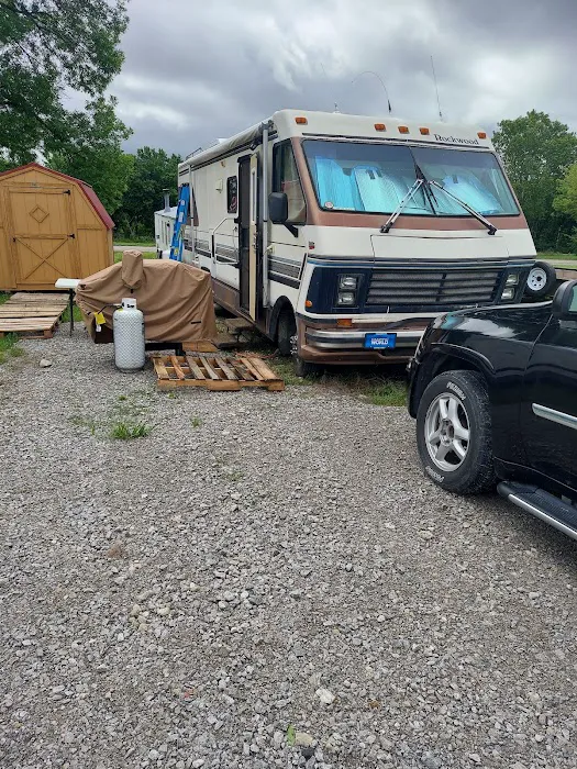 Hilton Mobile Home Park Picture 3
