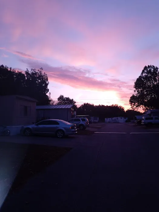 Willow Run Mobile Home Park Picture 1