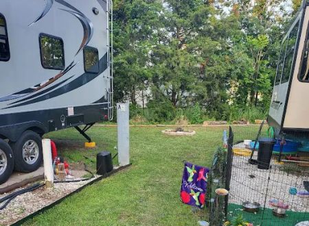 Live Oaks RV park A