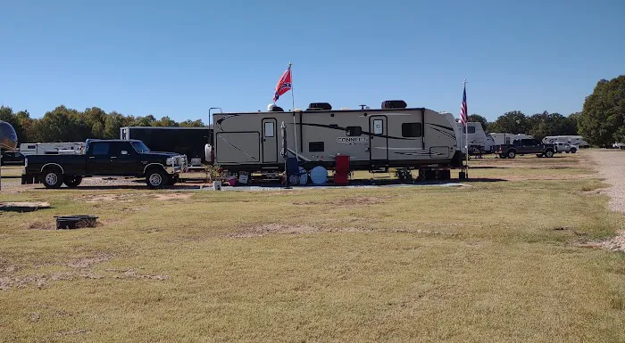 Almost Home RV Park Picture 4