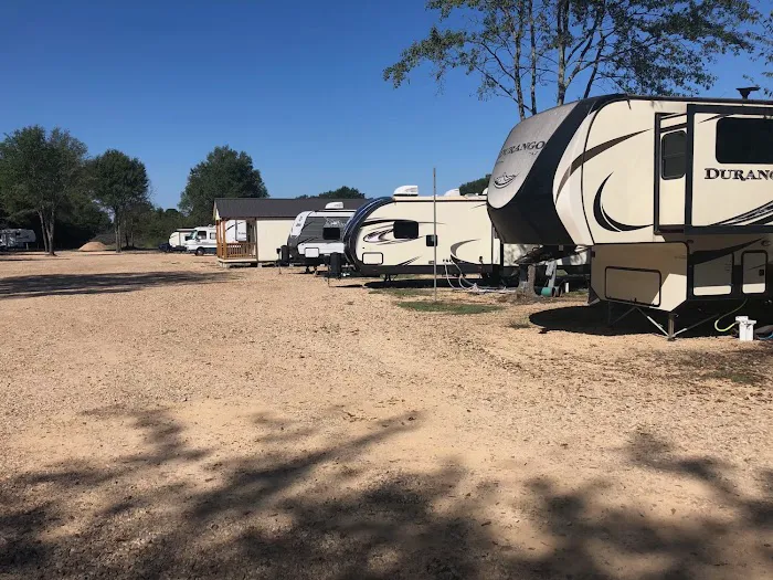 Eagle Nest Rv Park Picture 4