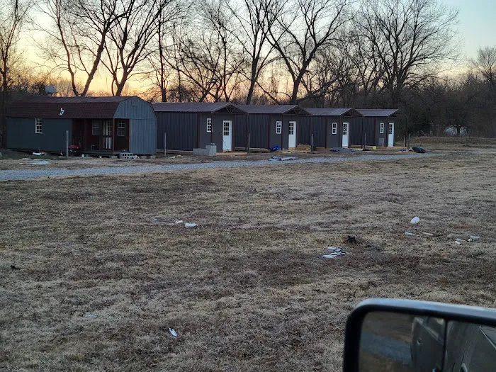 Raceway Rv and Cabins Picture 10