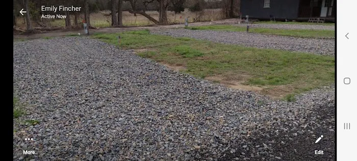 Raceway Rv and Cabins Picture 7