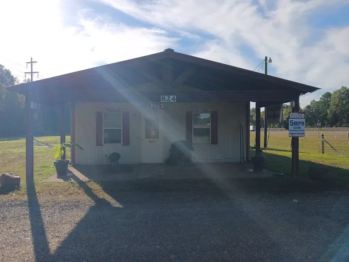 Cowboy Ranch RV Park Picture 9