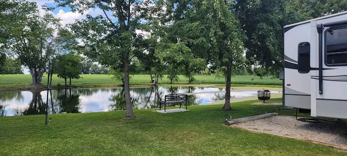 Quiet Countryside Camping Picture 2