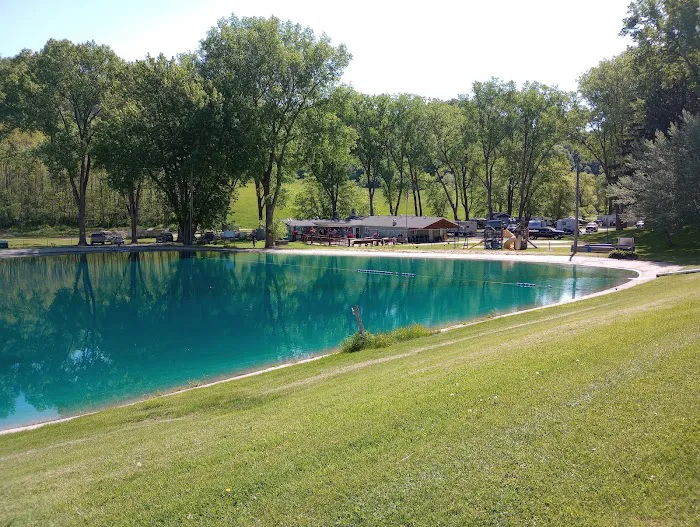 Bluebird Campground / Rec Hall bar and grill - campground now fully open Picture 3